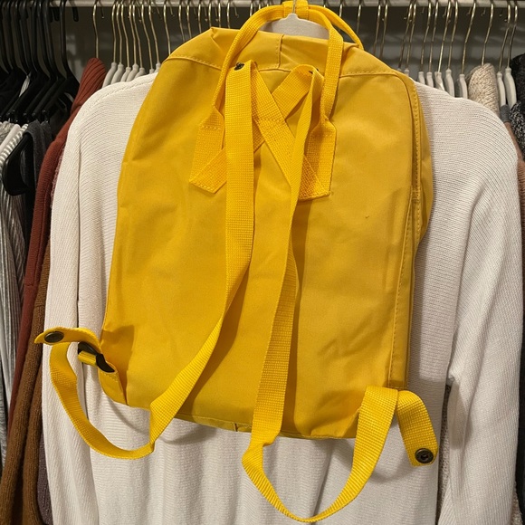 Fjallraven Backpack - Picture 8 of 8